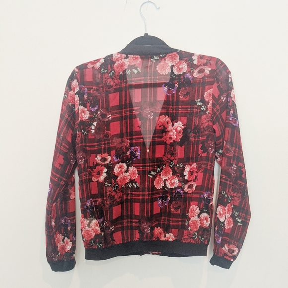 Truth NYC Sheer lightweight floral red cardigan - Picture 2 of 4